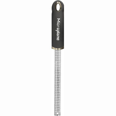 Microplane Premium Series: Spice Grater with soft handle.