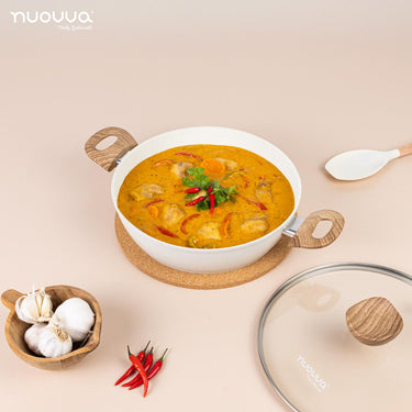 Nuovva cream ceramic shallow casserole pot with glass lid, wooden handles and wooden knob