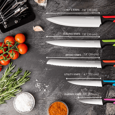 Colour-coded kitchen knife set including chefs knife, slicing knife, bread knife, utility knife and paring knife