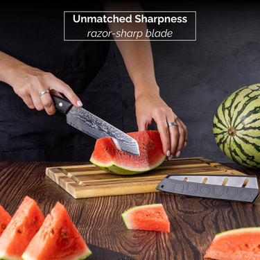 Japanese slicing knife has a razor sharp blade with protective sheath by Nuovva